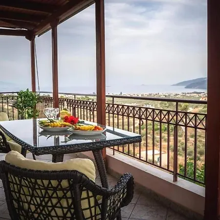 Semesterbostad Blue Horizon Luxury Villa Corinth